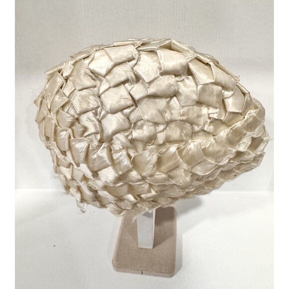 Vintage Ivory Satin Cocktail Hat‎ Luci Puci Floral Church Derby 1950s main image 7